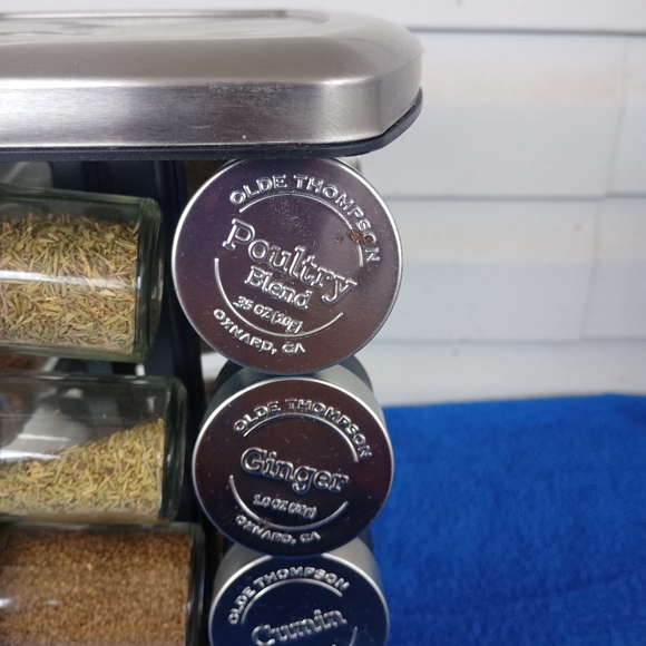 Olde Thompson Rotating Carrousel Spice Rack 20 Glass Jars. - Picture 8 of 11